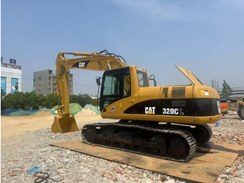 Escavadora de rastos CATERPILLAR 320CL