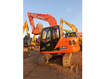 Escavadora de rastos DOOSAN DH80