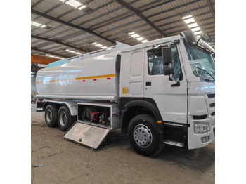 Caminhão tanque SINOTRUK HOWO