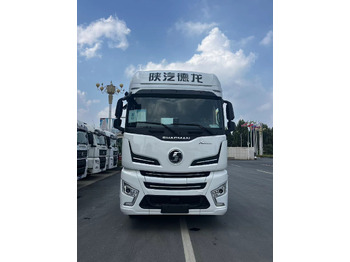 Tractor SINOTRUK Delong X6000 Tractor Unit 4X2 Automatic Transmission: foto 2