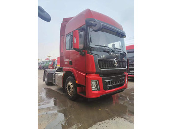 Tractor SINOTRUK