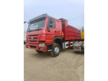 Camião SINOTRUK HOWO