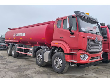 Caminhão tanque SINOTRUK HOWO