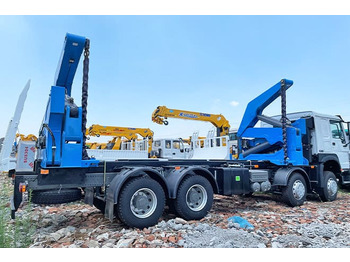 Camião transportador de contêineres/ Caixa móvel