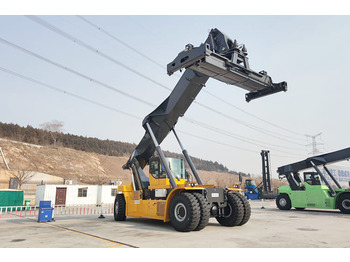 Manipulador de contentor novo XCMG Container Reach Stacker for Sale in Ghana: foto 2