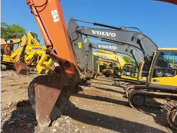 Escavadora de rastos 2022 Hitachi ZX240: foto 3