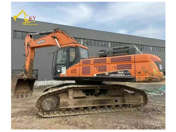 Escavadora de rastos DOOSAN DX520