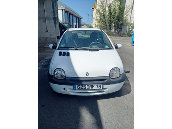 Automóvel RENAULT