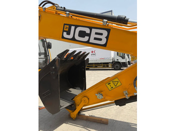 Escavadeira JCB 225: foto 2