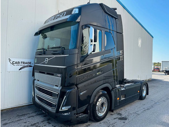 Tractor VOLVO FH 750