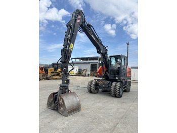 Escavadeira de rodas ATLAS