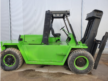 Empilhador todo-o-terreno CATERPILLAR