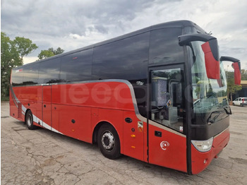 Autocarro VAN HOOL