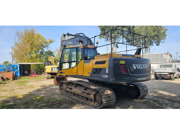 Escavadora de rastos VOLVO EC220DL