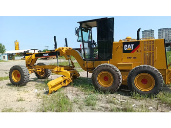 Motoniveladora CATERPILLAR 140K