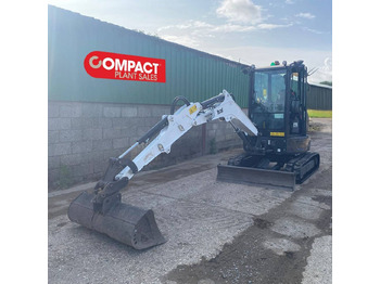 Mini escavadeira BOBCAT E27