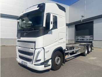 Camião transportador de contêineres/ Caixa móvel VOLVO FH 540