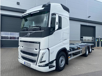 Camião transportador de contêineres/ Caixa móvel VOLVO FH 540