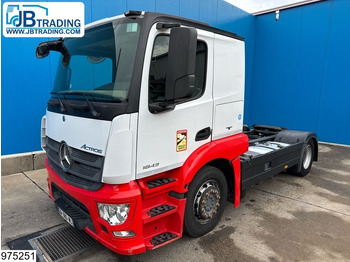 Tractor MERCEDES-BENZ Actros 1843