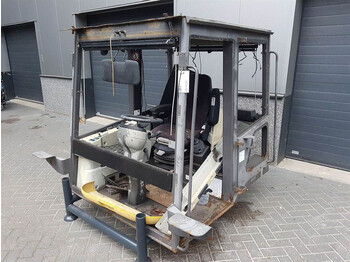 Cabine e interior por Máquina de construção Ahlmann AZ210E-23103106-Cabin/Kabine/Cabine: foto 3