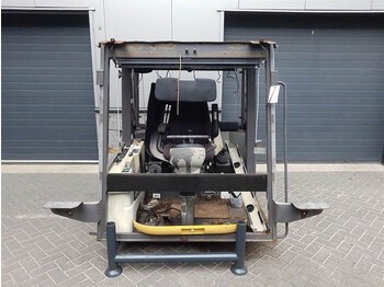 Cabine e interior AHLMANN