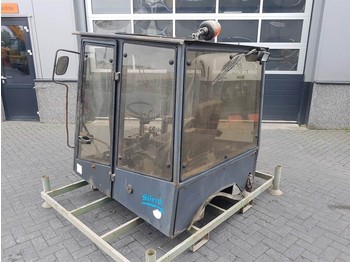 Cabine e interior AHLMANN