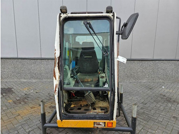 Cabine e interior LIEBHERR