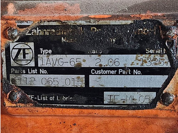Leasing de ZF AP-R725 - Axle/Achse/As ZF AP-R725 - Axle/Achse/As: foto 4