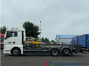 Camião transportador de contêineres/ Caixa móvel MAN TGX 26.500 XLX Haus Bett hydr Hub Multi Wechsler: foto 4