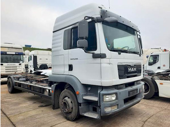 Camião transportador de contêineres/ Caixa móvel MAN TGM 15.290 4X2 LL: foto 2