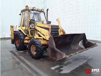 Retroescavadeira CATERPILLAR 428