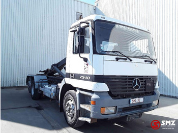 Camião transportador de contêineres/ Caixa móvel MERCEDES-BENZ Actros 2540