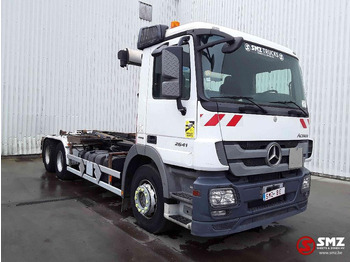 Camião transportador de contêineres/ Caixa móvel MERCEDES-BENZ Actros 2641