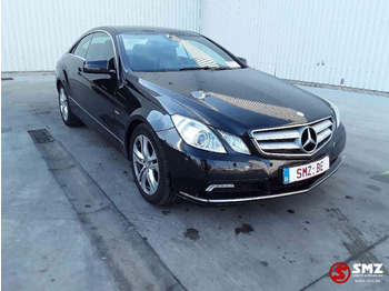 Automóvel MERCEDES-BENZ