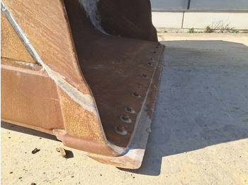 Pá carregadora de rodas Komatsu WA475-10E0: foto 2