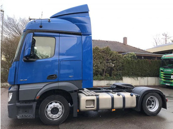 Tractor MERCEDES-BENZ Actros 1845