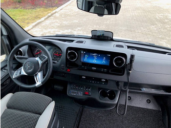 Fotografia de interior 1: Minibus, Furgão de passageiros novo Mercedes-Benz Sprinter 519 CDI