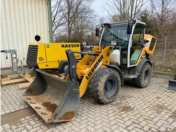 Pá carregadora de rodas LIEBHERR L 504