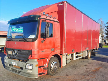 Camião furgão MERCEDES-BENZ Actros 1832