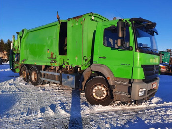 Caminhão de lixo Mercedes-Benz Axor 2533: foto 2