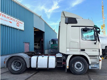 Leasing de Mercedes-Benz Actros 1846 LS (MP2) (EPS WITH CLUTCH (3 PEDALS) / RETARDER / AIRCONDITIONING / ETC) Mercedes-Benz Actros 1846 LS (MP2) (EPS WITH CLUTCH (3 PEDALS) / RETARDER / AIRCONDITIONING / ETC): foto 4