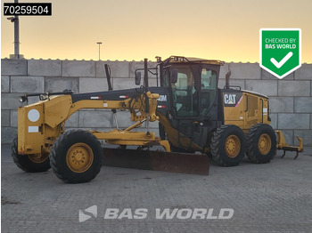 Motoniveladora CATERPILLAR 140M