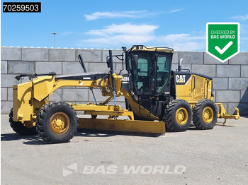 Motoniveladora CATERPILLAR 140M