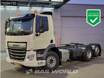 Camião chassi DAF CF