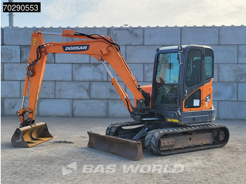 Mini escavadeira Doosan DX63-3: foto 3