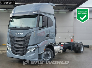 Camião chassi IVECO S-WAY