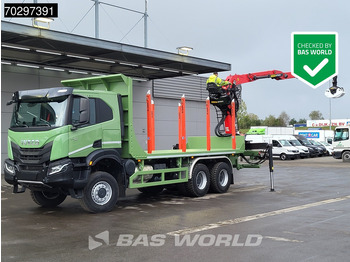 Camião de transporte de madeira IVECO T-WAY