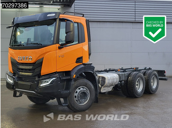 Camião chassi IVECO X-WAY