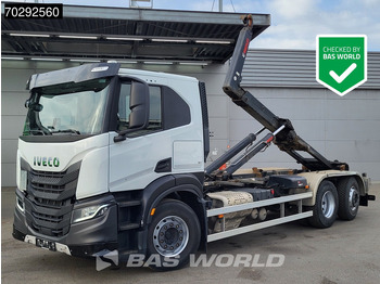 Camião polibenne IVECO X-WAY