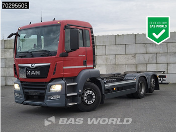 Camião transportador de contêineres/ Caixa móvel MAN TGS 26.320
